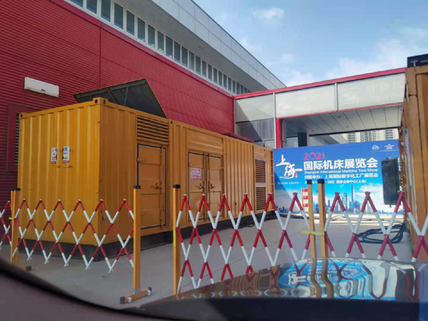 吴川发电车出租-发电机无电压或电压太低怎么办？