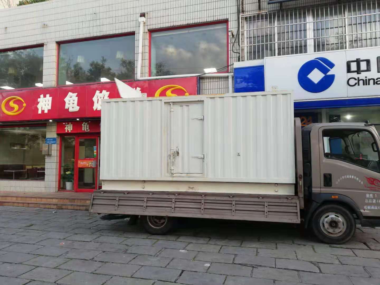 吴川出租发电机-柴油发电机组错误的启动方式