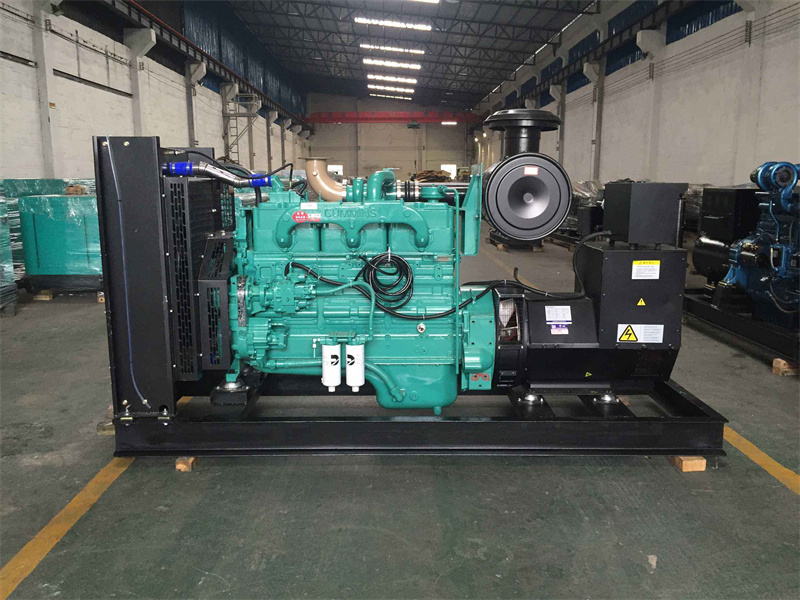吴川发电机出租租赁如何保证柴油发电机组的正常运行？
