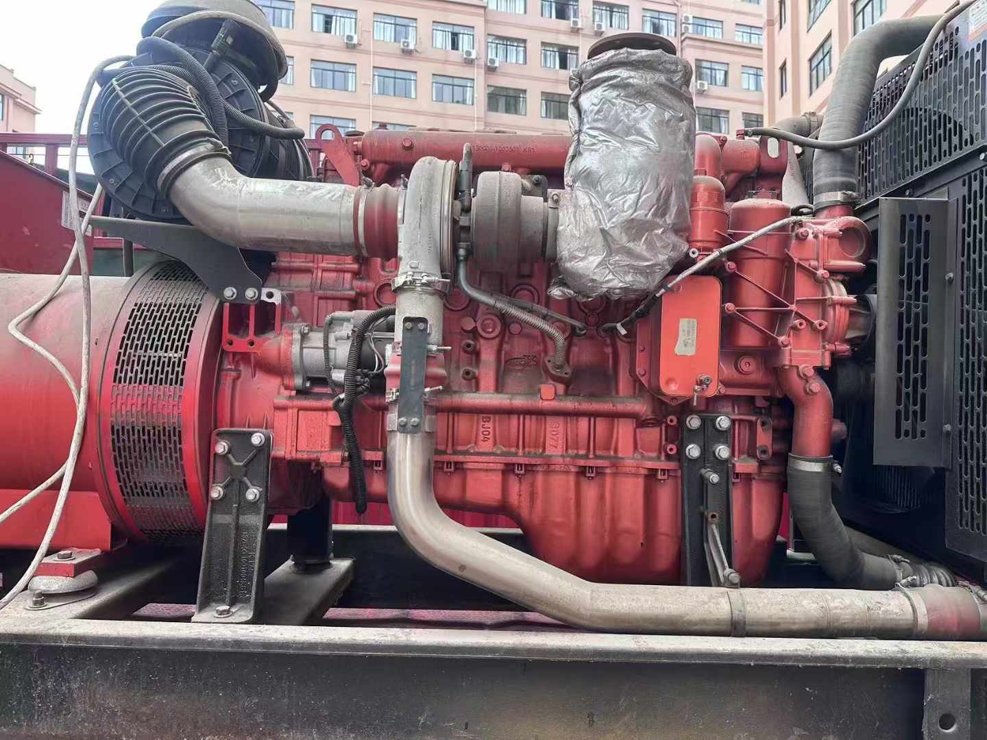 吴川如何选择适合 600kW 柴油发电机组的过载保护器？